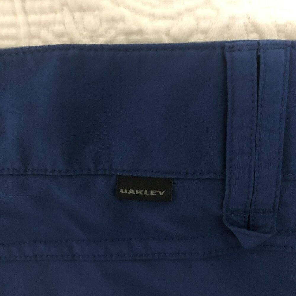 Oakley Shorts Casual Lightweight & Breathable With Pockets Mens Blue Size 38W - Picture 6 of 13